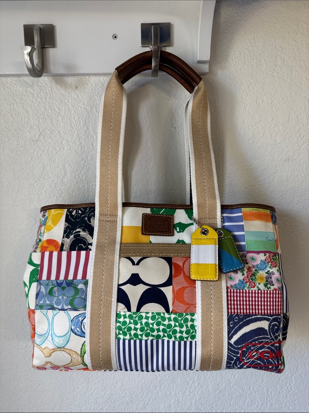 🆕 Coach Hamptons Weekend Patchwork Tote